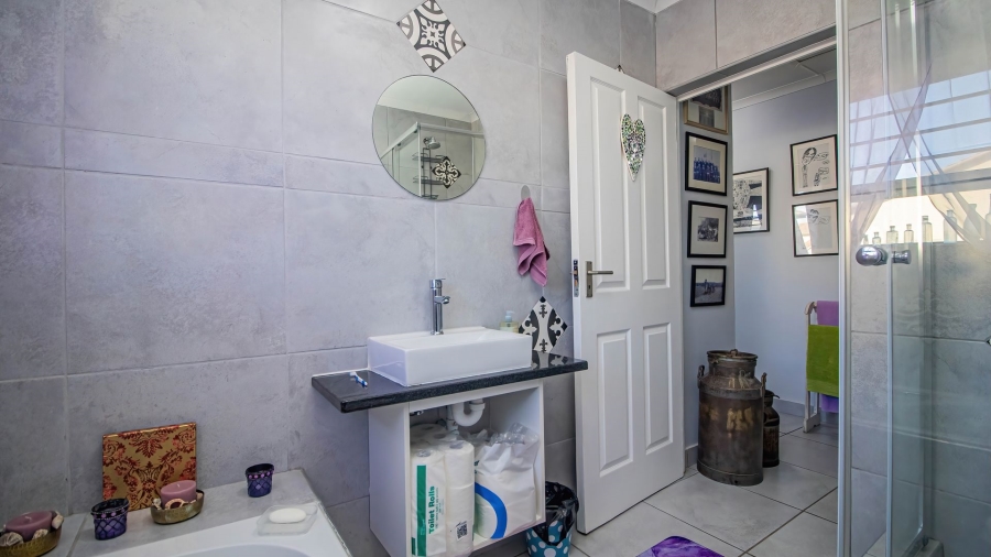 3 Bedroom Property for Sale in Mossel Bay Ext 15 Western Cape